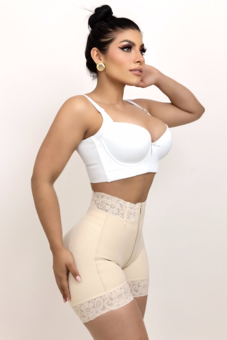 Short modelo Luna